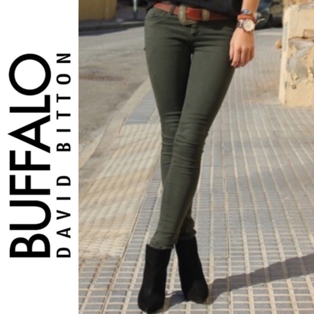 Buffalo Karolin MidRise Stretch Jeggings NWOT 30